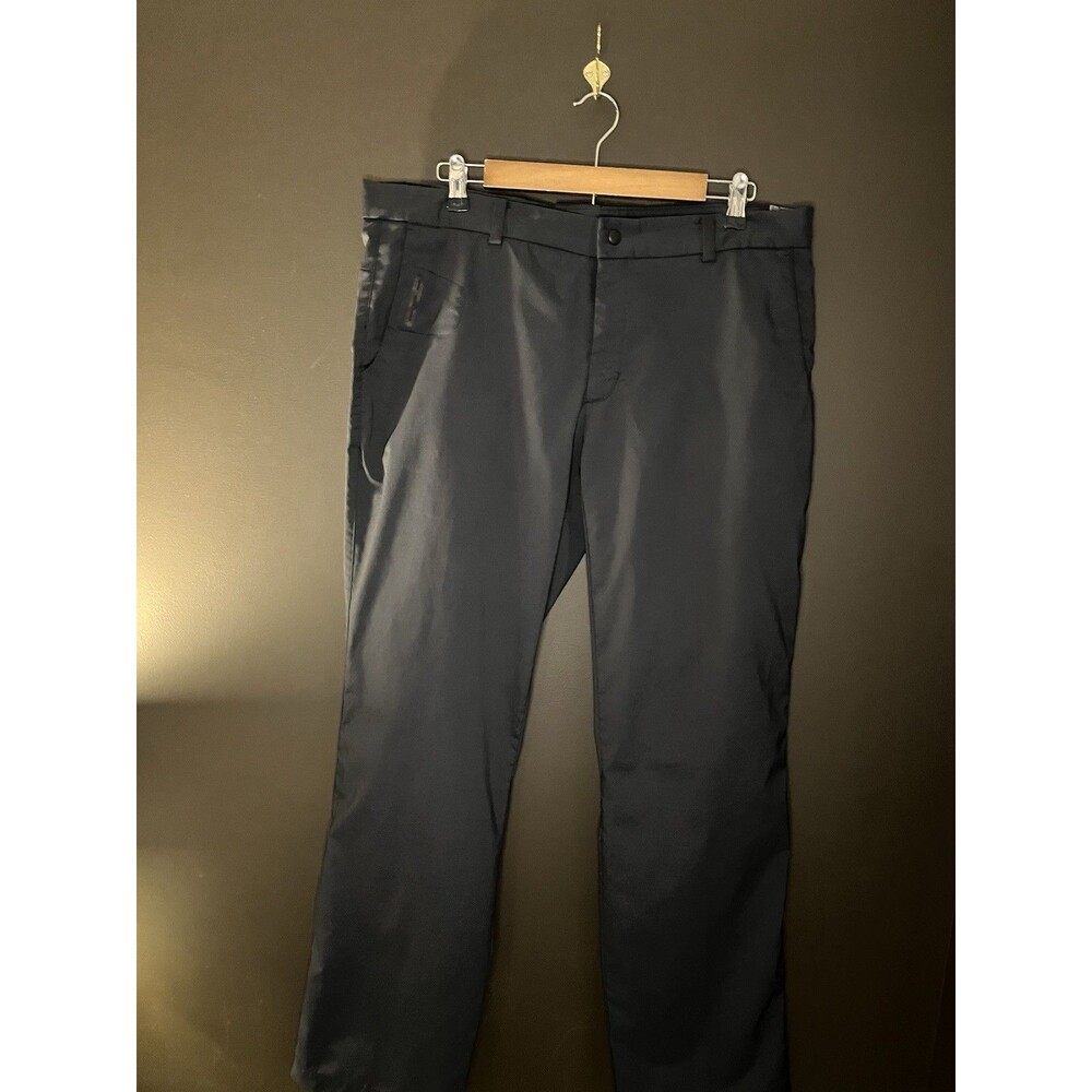 Nike Golf Tour Performance Dri-Fit Pants Size 38x32 Color Black Straight Fit